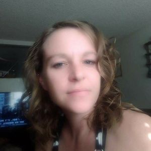 Meet your Posher, Kira